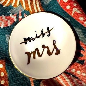 KATE SPADE RING DISH!! GWP!!